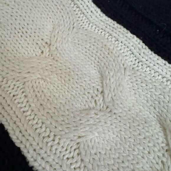 Essential Elements Men’s Sweater Black/White Color Size Large V-Neck - Picture 7 of 9